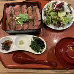 肉割烹バル 牛牛 GYUGYU - 