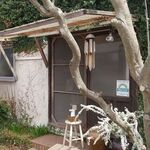 グルヌイユ - 店舗入口