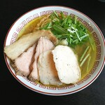 麺屋 京介 - 中華そば塩(チャーシュー)