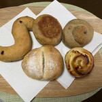 天然こうぼぱん とことこ - ちょっとだけ、ソフト系のパン達なり(°_°)