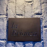 La Brianza - 看板