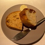 中土 - 自家製パンと自家製バター