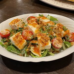 韓国四季料理 MARU - 豆腐サラダ