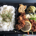 米々亭 - 鳥の唐揚げ弁当