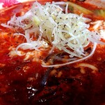 Ramen Makotoya - チーズトマト酸辣湯麺のアップ