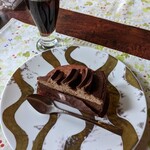 萩の亭 - Tea Time(チョコレートケーキ＋アイスコーヒー)