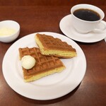 ブックス＆カフェ ＵＣＣ - 