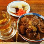 宇ち多゛ - これが一杯と二皿の配置です