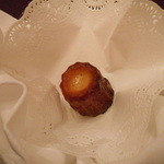 ホテルニューオータニ - デザート　カヌレ