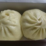 551蓬莱 梅田阪神店 - 豚まん（１ヶ160円）