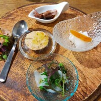 レ・ピコロ - ホタルイカ　大根のマリネ&カラスミ　カルパッチョ　豚と鴨のパテ　リエット