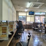 Ogurogawa Pa-Kingu Eria Nobori Sen Fu-Do Ko-To - 店内の雰囲気