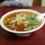 栄屋ミルクホール - ラーメン