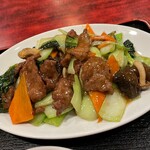 中華料理 家宴 - 牛肉と青菜のBBQソース炒め