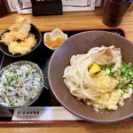 饂飩酒場 三田村商店 - かしわ天ぶっかけうどん定食＋大盛