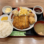 Toriyoshi Shouten - チキン・チキン定食