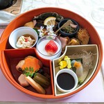 桜鶴苑 - 花見弁当