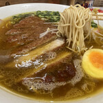 鳥ガラらーめん はれ三 - カツラーメン しっかり衣のカツ