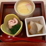 Kiharu - お通し(茶碗蒸しなど3品)