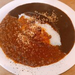 おじいさんの古時計 - ビーフとキーマのあいがけカレー(サラダ付き)¥1200