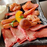 Yakiniku Oshi Wara - 