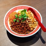 晴耕雨読 - 汁なし担々麺