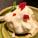 はまぐり屋 - バニラアイス(季節のフルーツ入り)