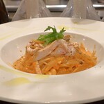 トリワイン ＰＩＫＯＳＨＨＨＵ - 新じゃがパスタ風 細切りおじゃがのトマトクリーム