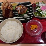 エビスバー - ご飯大盛です。