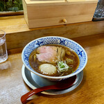 さんくるげ - 生醤油らぁ麺 750円 たまご 100円