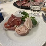 Cantine Barbaroux - Lardo (右) これが食べたかった。最高！！！！！