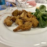 Cantine Barbaroux - Filetto di fassone con carciofi in 2 consistenze (小さなカルチョーフィのフリット) 今しか食べることのできない。