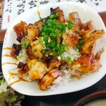 ぶたぼーる - ランチ・焼き鳥丼