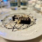 Cantine Barbaroux - Dolce は Bonet (トリノを代表するスイーツ） 