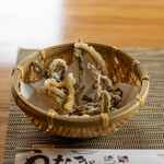 町田 うなぎ流木 - 2022.4 うなぎのひれ揚げ（583円）