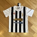 Cantine Barbaroux - 後日、買い求めた日本の孫(六歳)へのお土産。今、彼はサッカーに夢中。