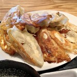 餃子食堂 つるかめ - パクパク焼き餃子定食大盛 温泉玉子付き（1,000円）