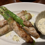 12 - アスパラガスの肉巻き