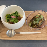 RESTAURANT Y - 