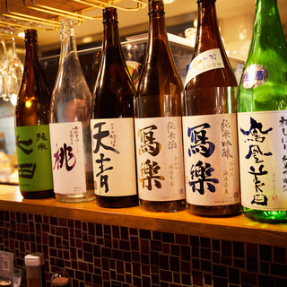 日本酒も王道から希少酒まで。写楽は蔵の人の顔を知ってるのでお勧めしたい！