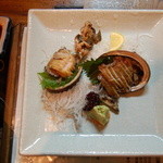 富田屋 - あわびのお造りこれも1000円です。