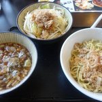 野菜が美味しい鶏豚ラーメン まる重 - つけ麺（野菜ちょい増し）：６９０円