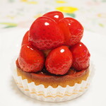 パティスリー ラブリコチエ - タルト　フレーズ