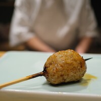 鳥匠 いし井 - つくねはタレで。これもいいなぁ。