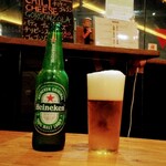 THE BURGER SHOP - お供のビールはHeineken