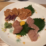 じどりや 穏座 - これの上のやつ。肝のトローリに濃厚な脂が入った悪魔的に美味いやつ。