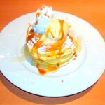 Denny's - キャラメルハニーパンケーキ　￥480