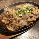 Teppan Genghis Khan (Mutton grilled on a hot plate)