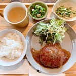 食堂カフェ むむむ - ハンバーグ定食