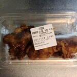 伝説のすた丼屋  - 料理写真:特製ニンニクダレすたみな唐揚げ(３個380円)